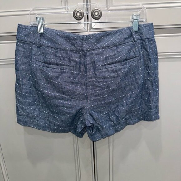 Ann Taylor Factory Blue Chambray Dotted shorts size 6 - Picture 2 of 5